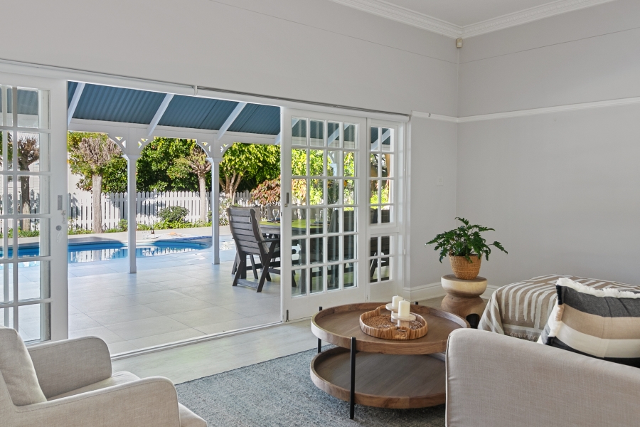 4 Bedroom Property for Sale in Belvidere Estate Western Cape